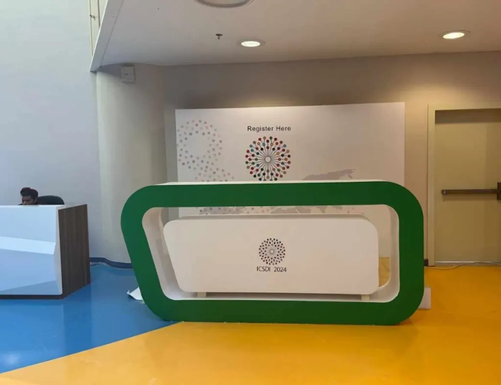 تنظيم معارض