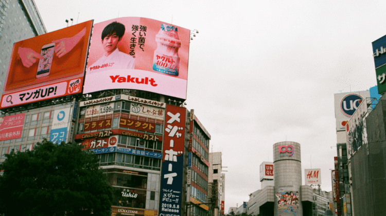 تصاميم لوحات محلات